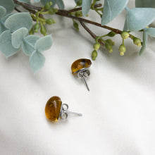 Load image into Gallery viewer, Recycled glass stud earring (7 colours avail)