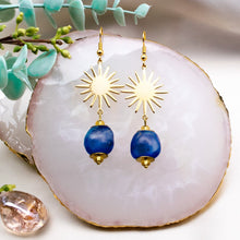 Load image into Gallery viewer, Recycled Glass Radiant earring - Cobalt Swirl