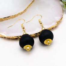 Load image into Gallery viewer, Recycled Glass Swing earring - Black (Silver or Gold)