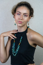 Load image into Gallery viewer, Recycled Glass Radiant earring - Ocean