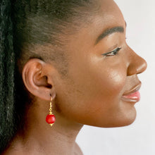 Load image into Gallery viewer, Recycled Glass Swing earring - Red