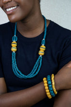 Load image into Gallery viewer, Recycled Glass 'Knot Your Average' necklace - Teal