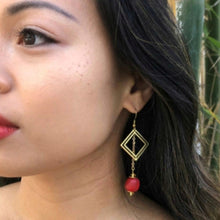 Load image into Gallery viewer, Recycled Glass Diamond drop earring - Red

