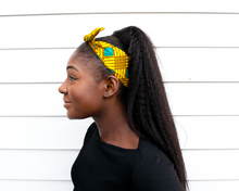 Load image into Gallery viewer, Wired headband - Yellow Green Diamonds
