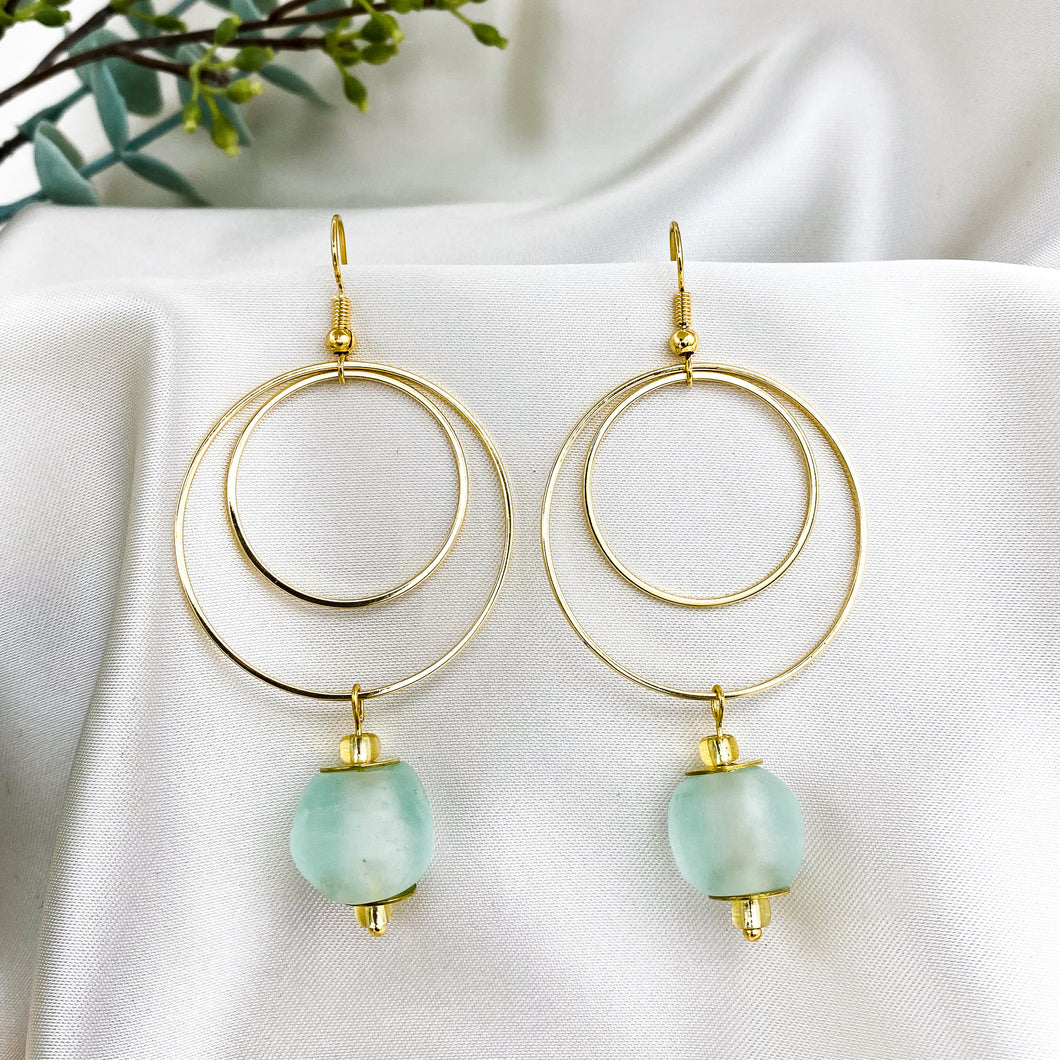 (Wholesale) Whirlpool earring - Ice Blue