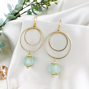 Recycled Glass Whirlpool earring - Ice Blue