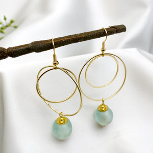 Recycled Glass Whirlpool earring - Ice Blue