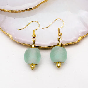 (Wholesale) Swing earring - Pale green