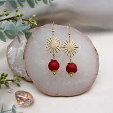 Load image into Gallery viewer, Recycled Glass Radiant earring - Red
