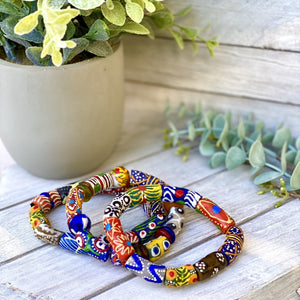 (Wholesale) Hand painted multicoloured bracelets (buy 10+ for free signage stand)