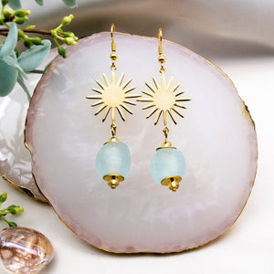 Recycled Glass Radiant earring - Ice Blue