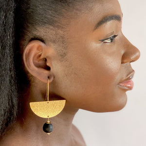 (Wholesale) New Moon earring - Black