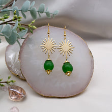 Load image into Gallery viewer, Recycled Glass Radiant earring - Fern Green
